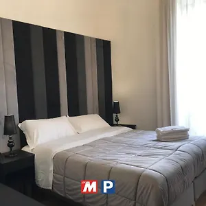 Maison d'hôtes Motta Palace &, Motta SantʼAnastasia